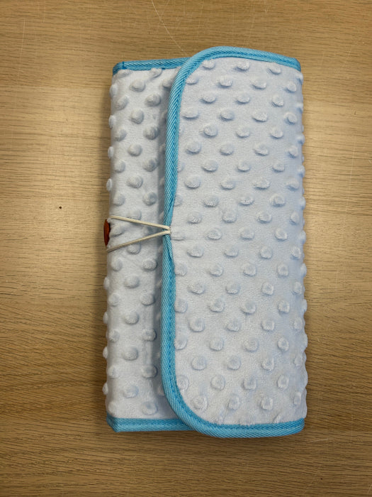 New Dimensions Oz Tactile Sensory Fidget Blanket